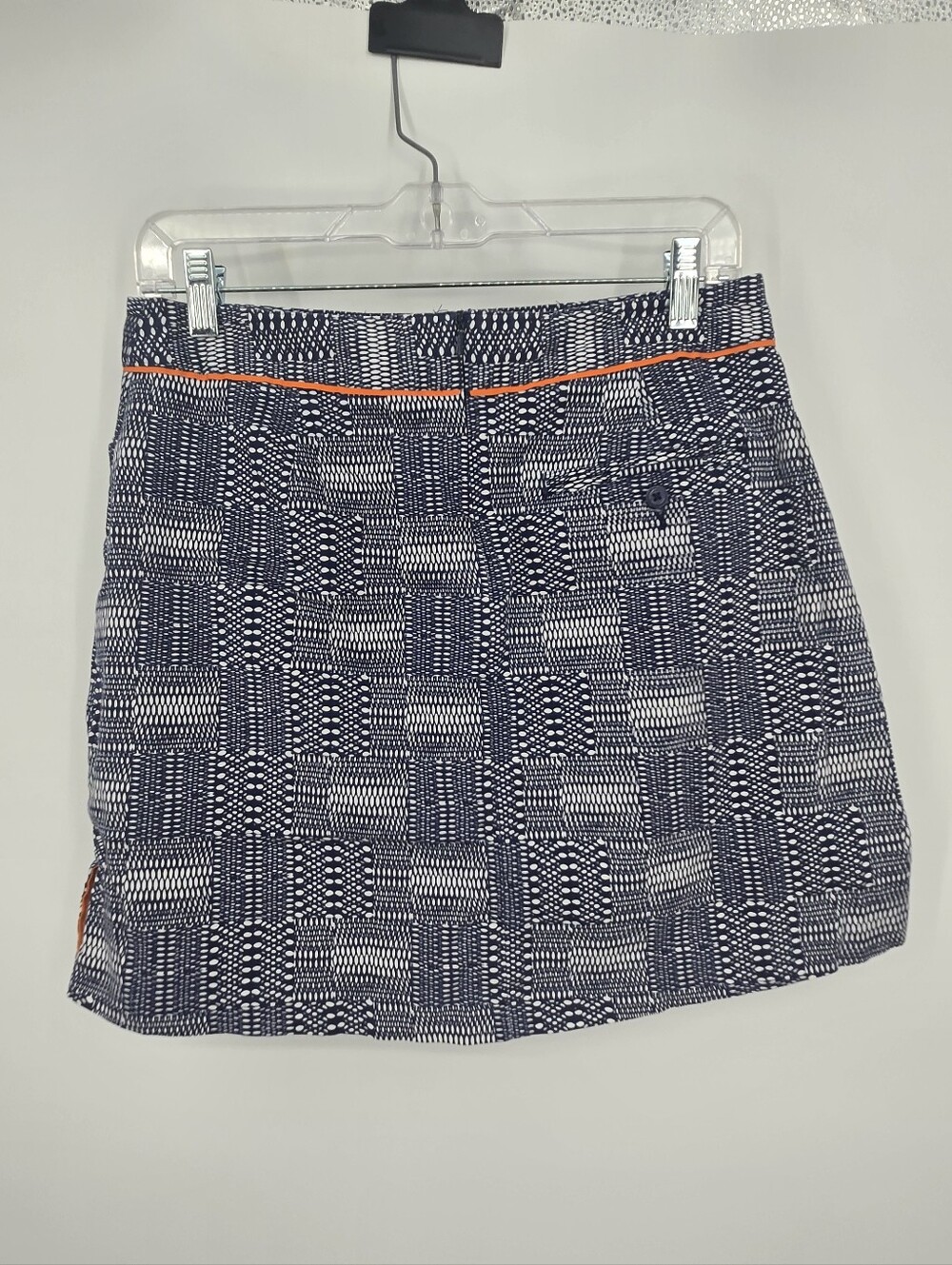 Lady Hagen Navy Patterned Skort with Orange Piping Size 6 (7980)